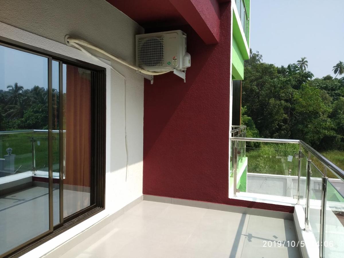 Lotus Hotel Nagaon Beach Alībāg Exterior foto